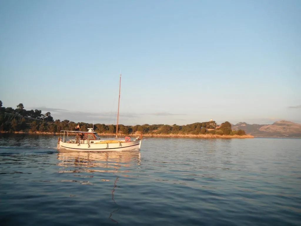 Båthotell Cabo Negro Hotell Port de Pollença